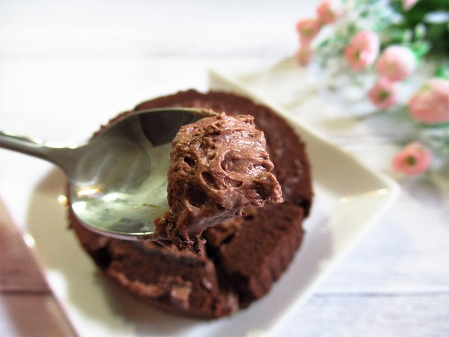 チョコレートクリームを食べてみると