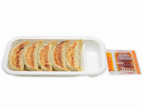 皮がもっちり焼き餃子　５個入り