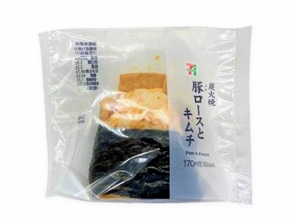 直巻おむすび　炭火焼旨辛豚ロースとキムチ