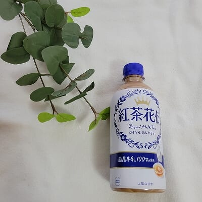 「紅茶花伝 ロイヤルミルクティー 440ml」