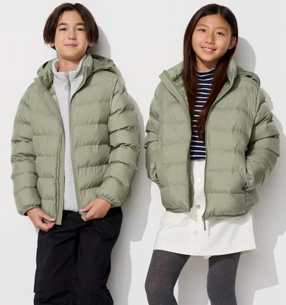 https://www.uniqlo.com/jp/ja/products/E460160-000/00?colorDisplayCode=54&sizeDisplayCode=120